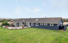Stunning Home In Væggerløse With Sauna, Bogø By